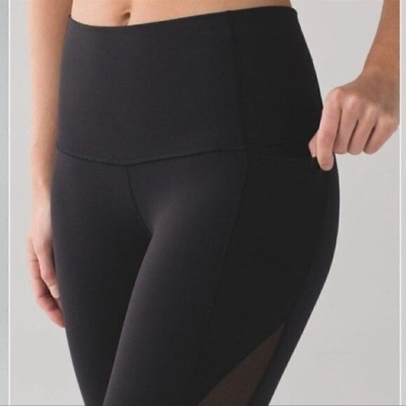 Lululemon Make a move tigth leggings size6 solid black mesh pockets high waist - Picture 3 of 14